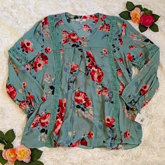Moa Moa Tops - NWOT 3X Moa Moa Floral Peasant Top